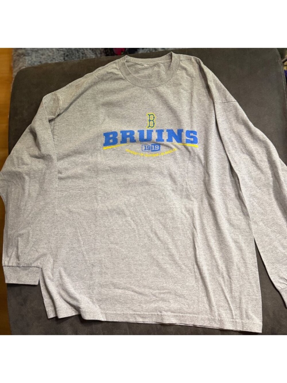 Vintage UCLA Bruins Long Sleeve Gray Shirt Mens XL